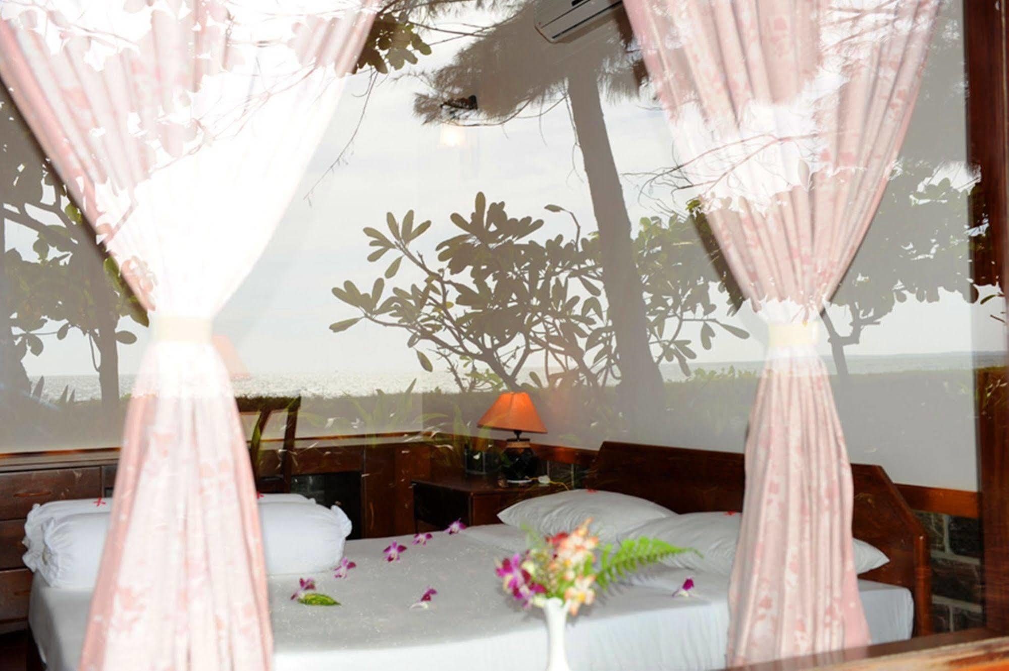 Vinh Suong Seaside Hotel And Resort Фантхьєт Екстер'єр фото