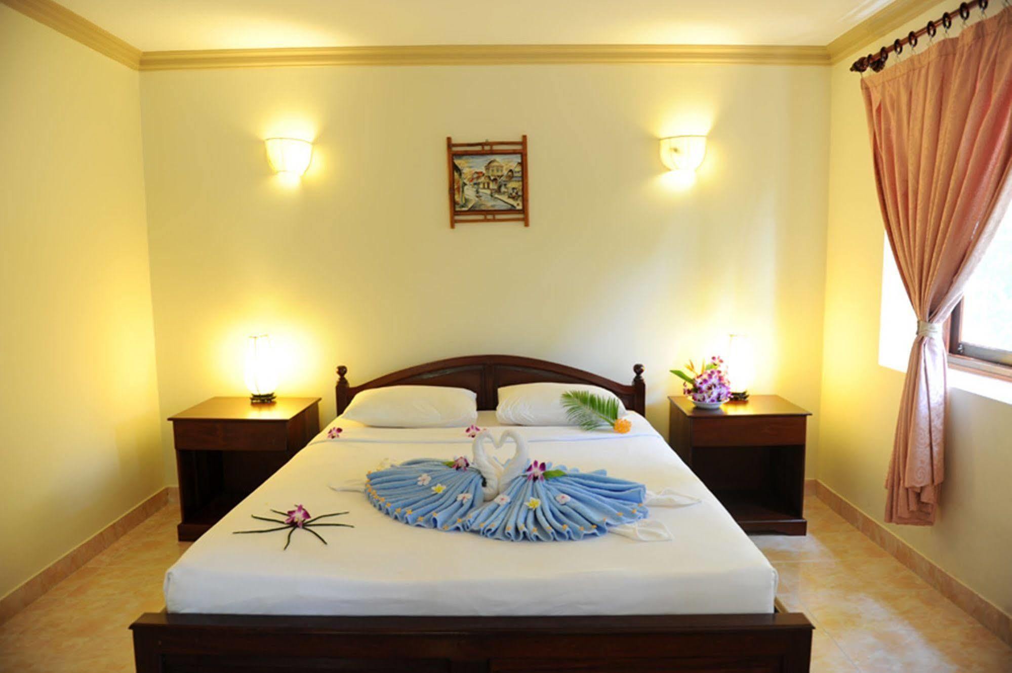 Vinh Suong Seaside Hotel And Resort Фантхьєт Екстер'єр фото